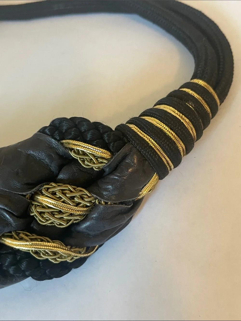 Vintage 80s Braided Belt Woven Leather Cord Metallic Stretch black Gold